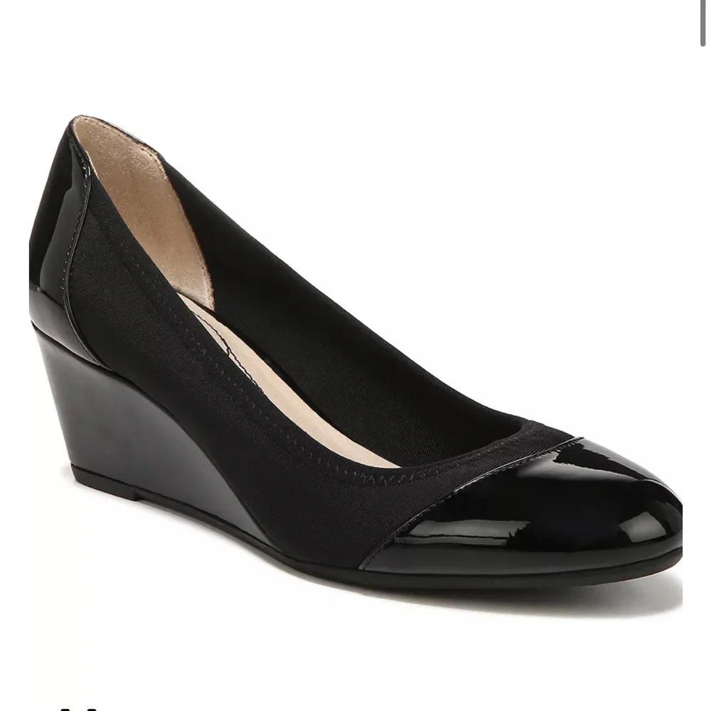 Lifestride Juliana‎ wedge pump stretch new 11